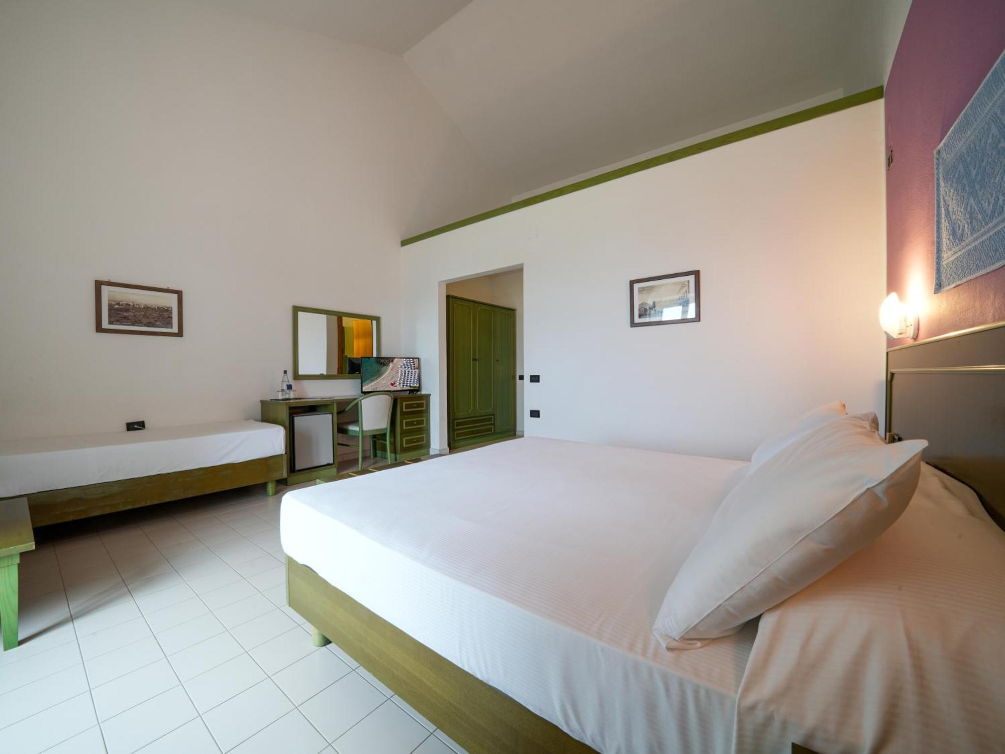 Le Tonnare Di Stintino - Beach Resort المظهر الخارجي الصورة