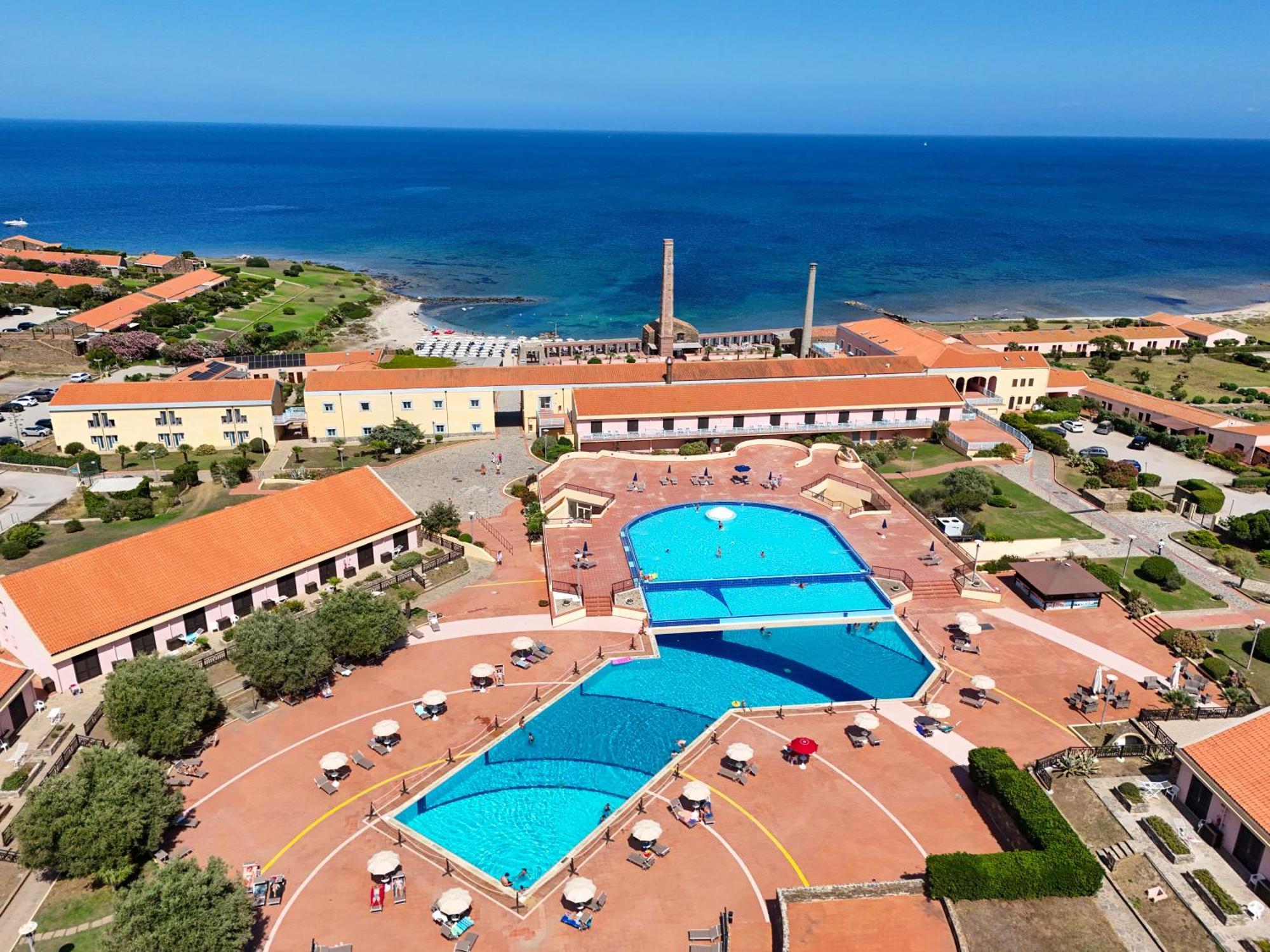 Le Tonnare Di Stintino - Beach Resort المظهر الخارجي الصورة