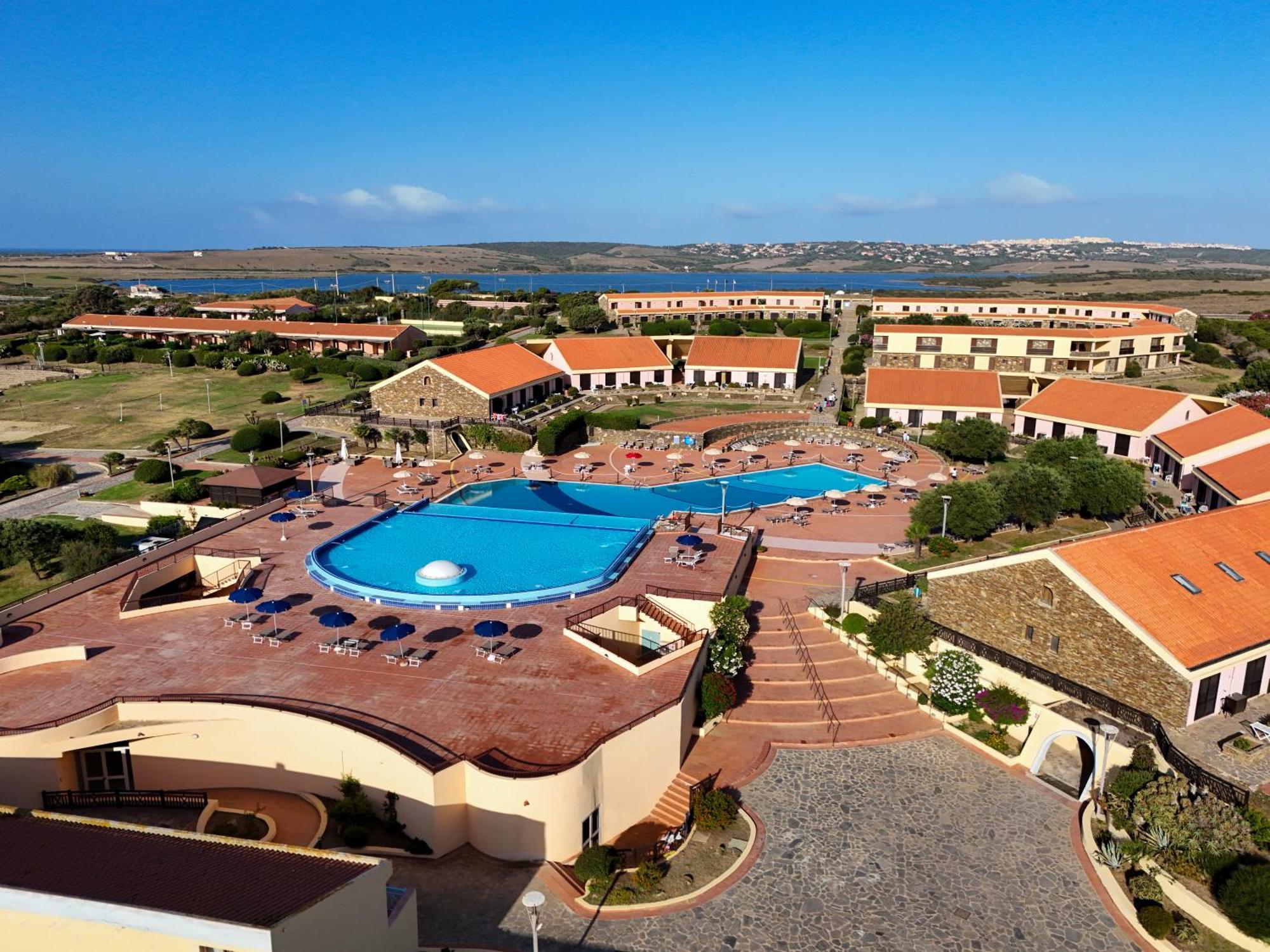 Le Tonnare Di Stintino - Beach Resort المظهر الخارجي الصورة